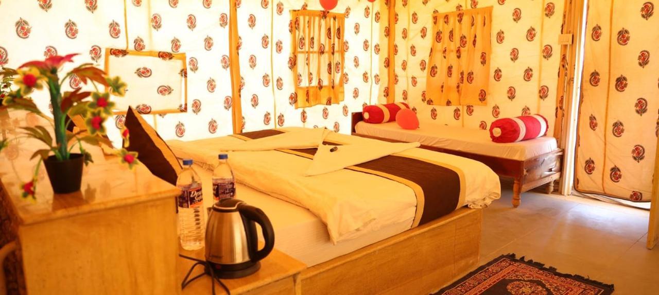 Golden Sandstone Hotel Desert Safari Camp Jaisalmer Luaran gambar